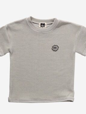 Petit Oh Light Gray Textured Kids Short Sleeve Tee with Patch